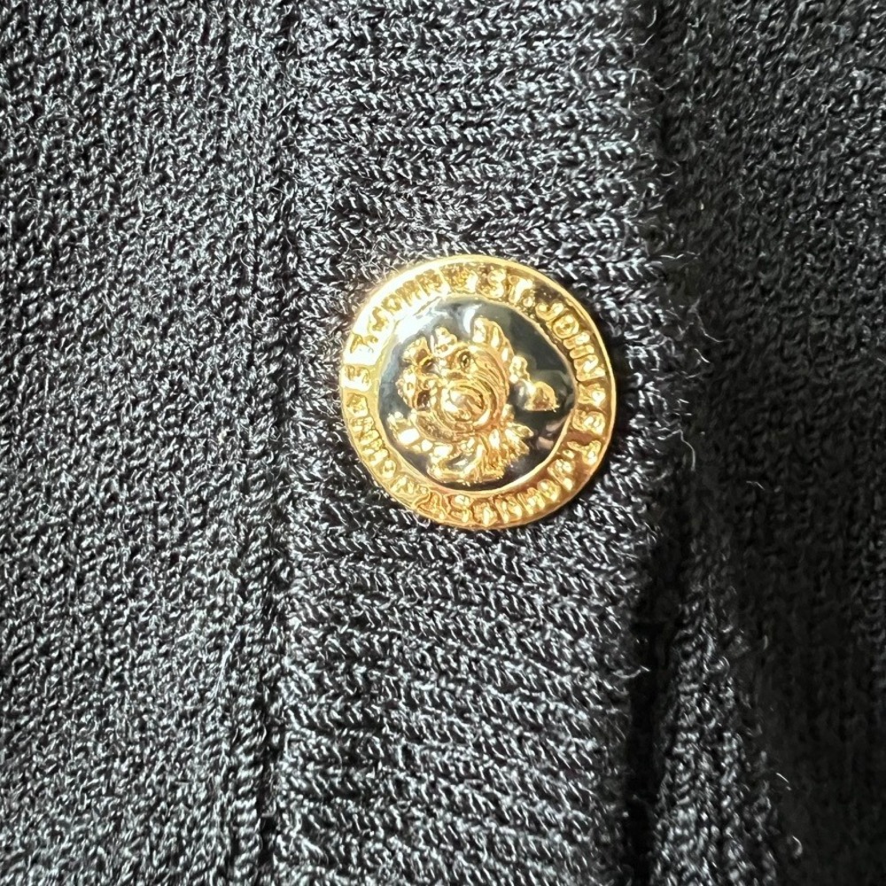 ST JOHN BY MARIE GRAY Women's Black Knit Cardigan Gold Button Pockets‎ Size 2 - Picture 3 of 10